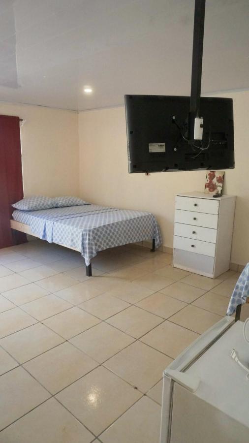 Apartamento Equipado Morpho Cr. Quepos Esterno foto